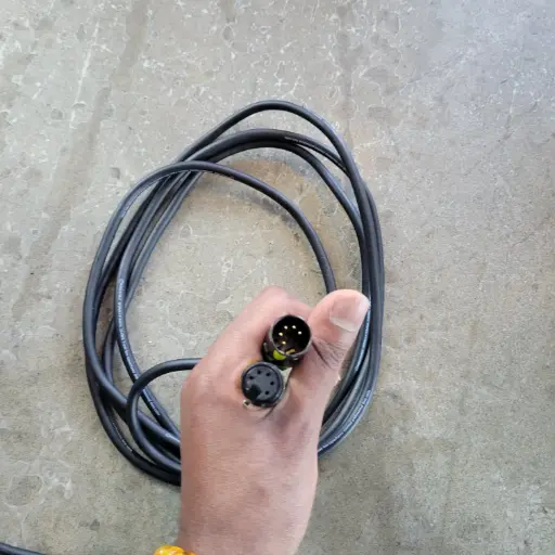 DMX(M) - DMX(F) cable (5 pin)